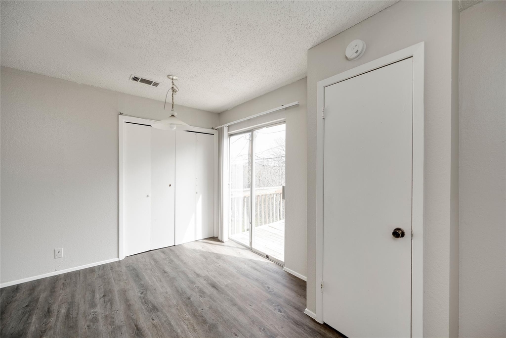 11907 Alpheus Ave - Photo 11