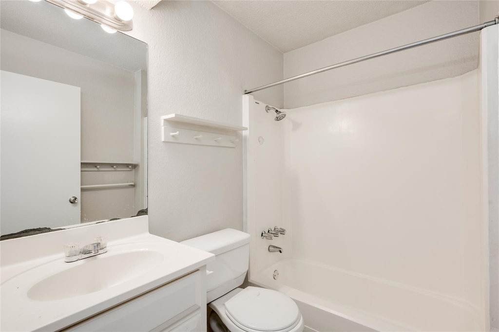 11907 Alpheus Ave - Photo 19