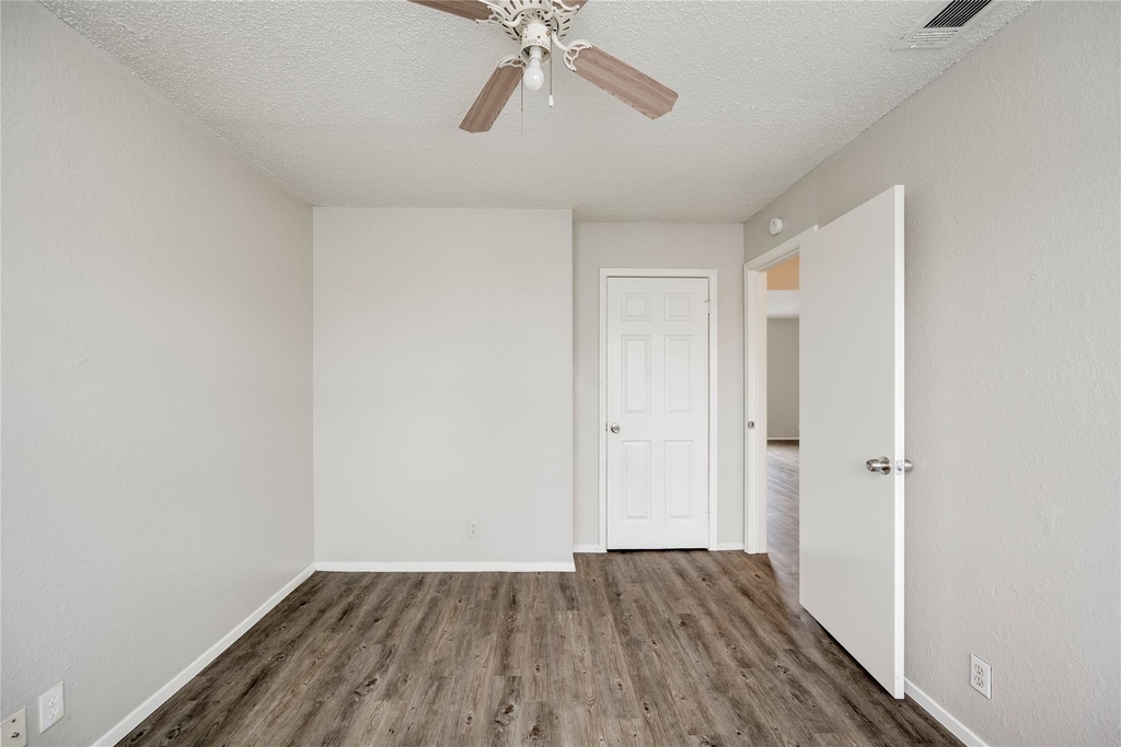 11907 Alpheus Ave - Photo 15