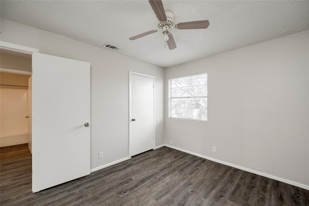 11907 Alpheus Ave - Photo 14
