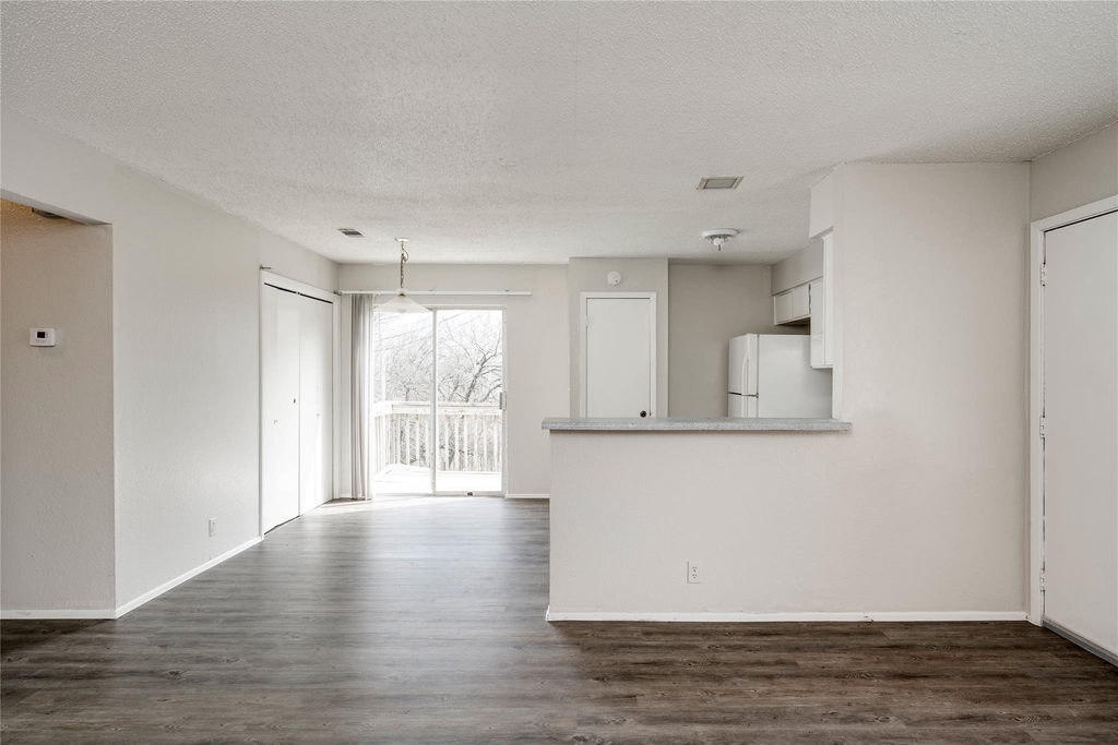 11907 Alpheus Ave - Photo 3