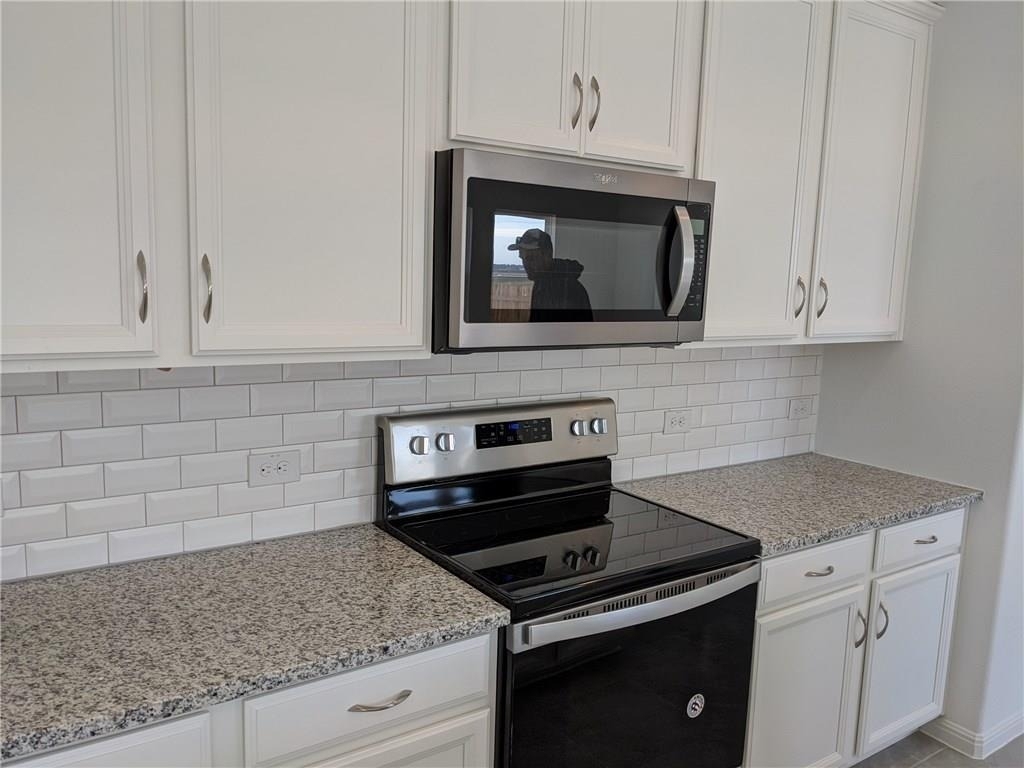 6705 Routenburn St - Photo 5