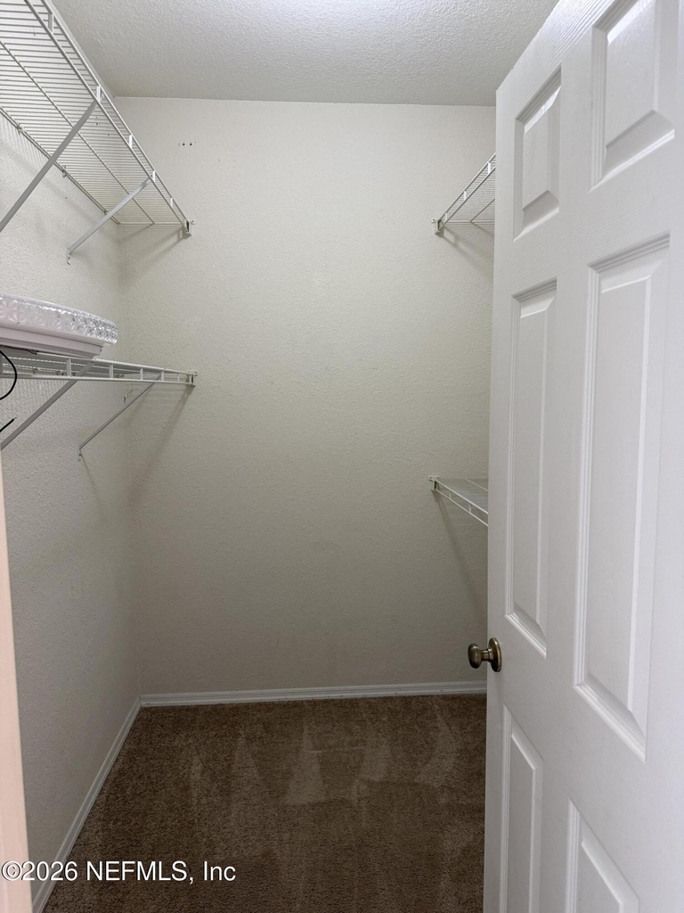 13810 Sutton Park Drive N - Photo 15