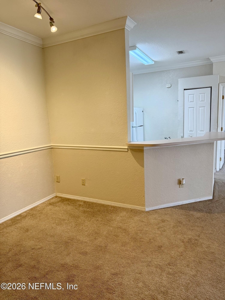 13810 Sutton Park Drive N - Photo 7