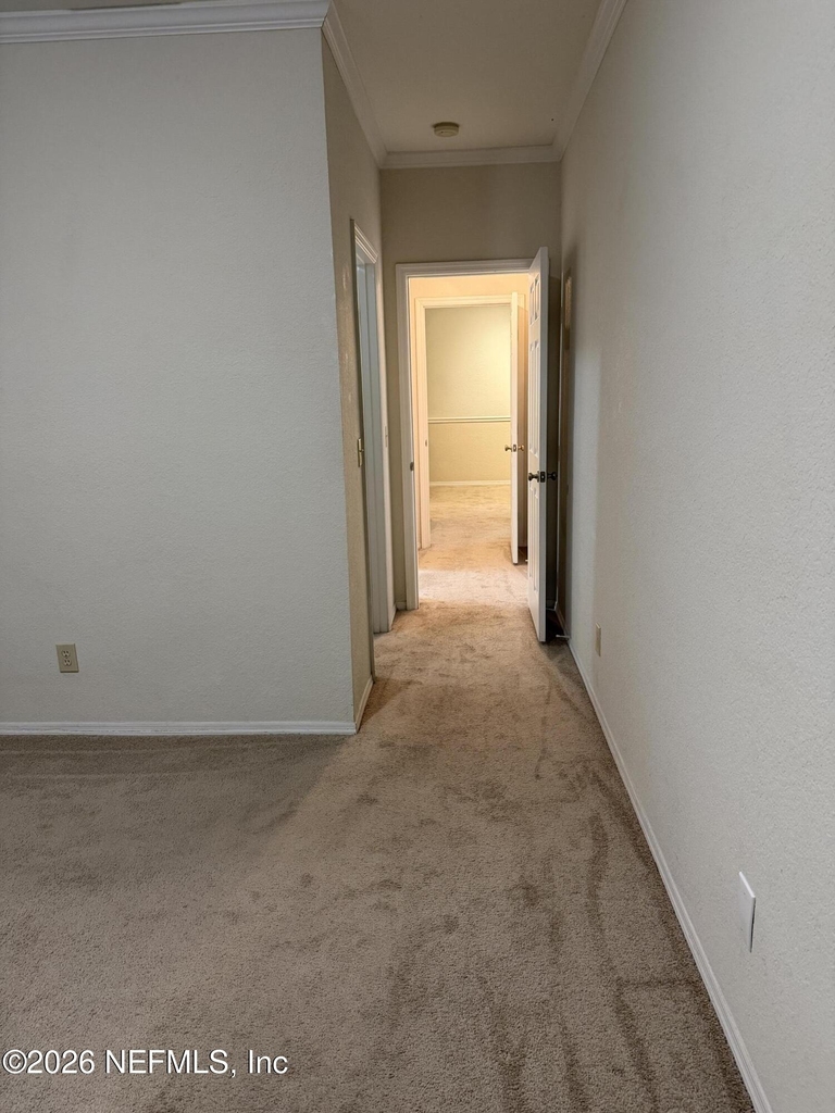 13810 Sutton Park Drive N - Photo 12
