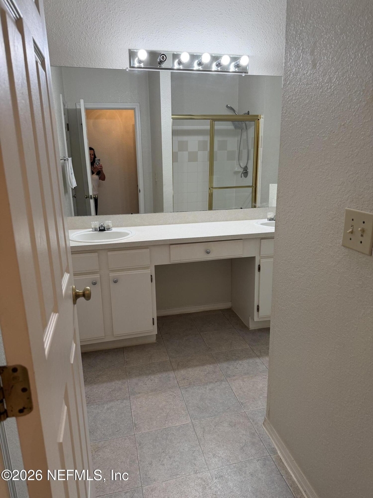 13810 Sutton Park Drive N - Photo 13