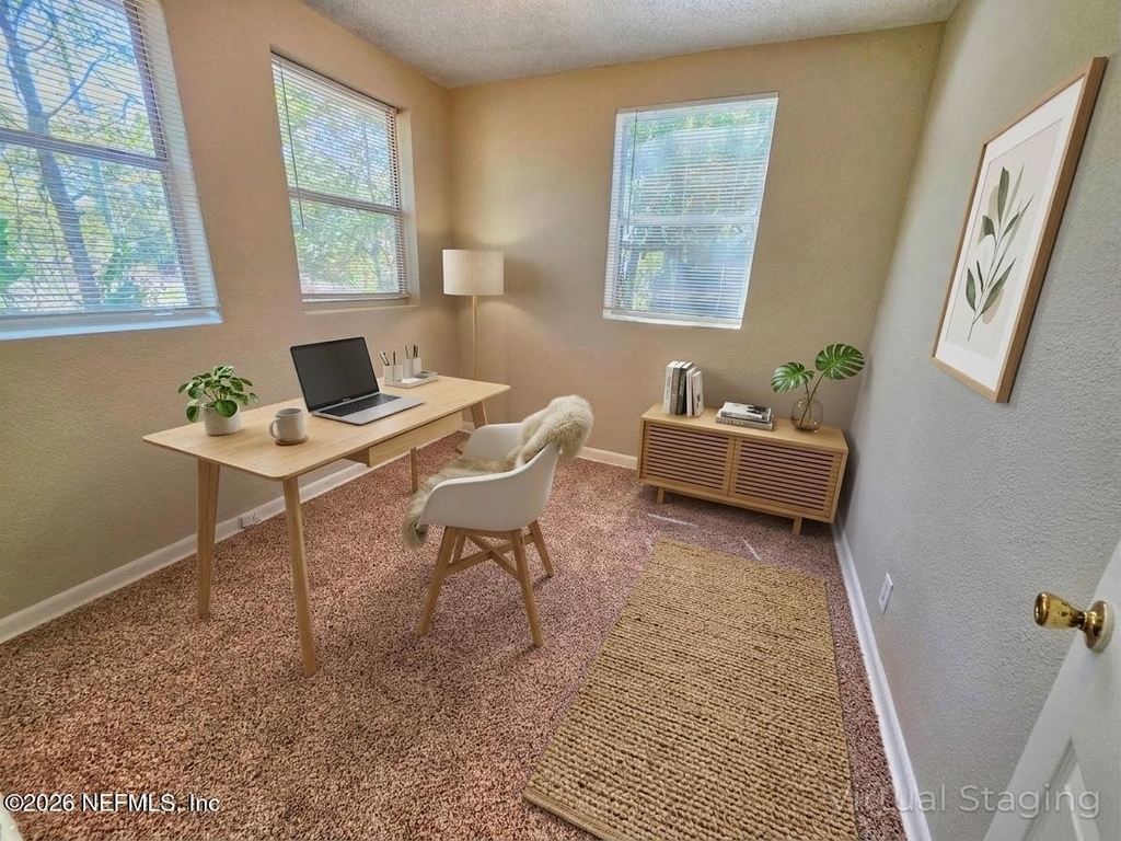 916 W 25th Street - Photo 25