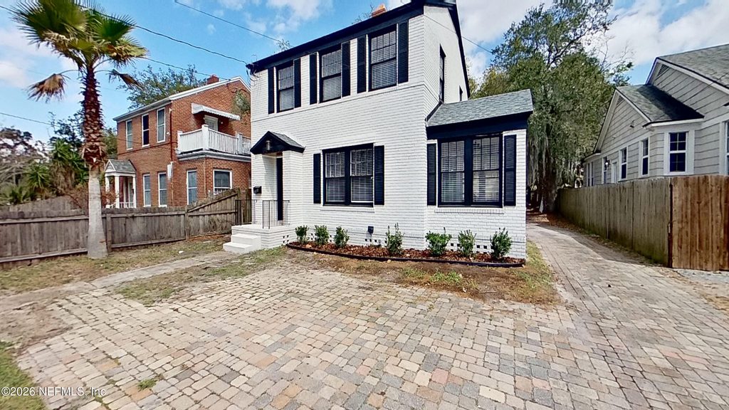 1651 Flagler Avenue - Photo 0