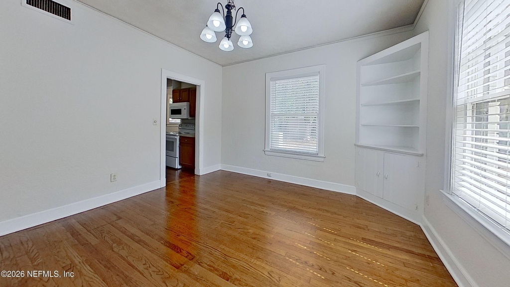 1651 Flagler Avenue - Photo 10