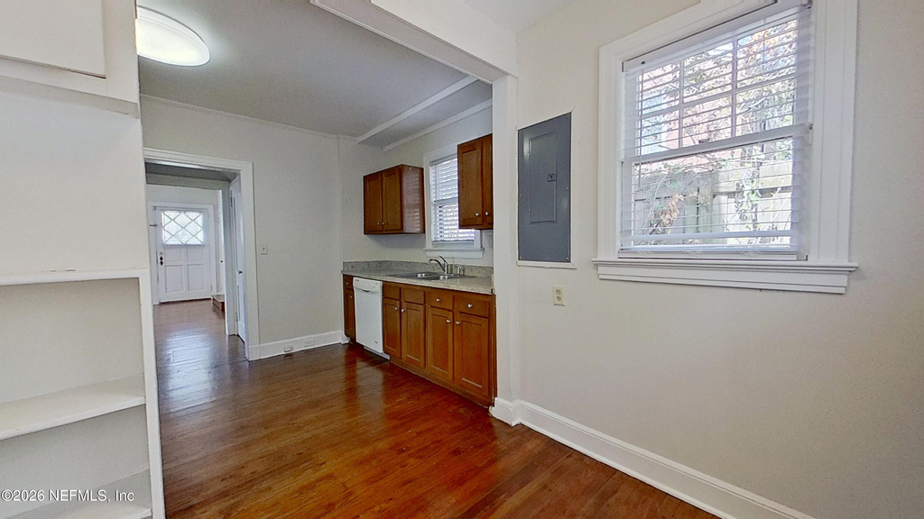 1651 Flagler Avenue - Photo 12