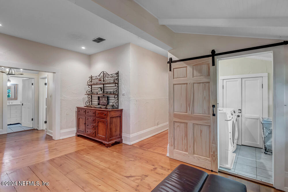 68 Saragossa Street - Photo 7