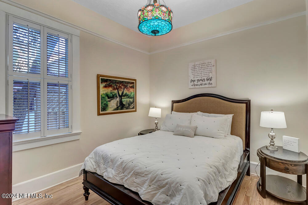 68 Saragossa Street - Photo 17