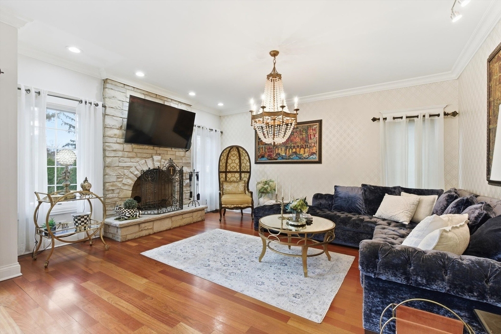 395 S Scott Street - Photo 2