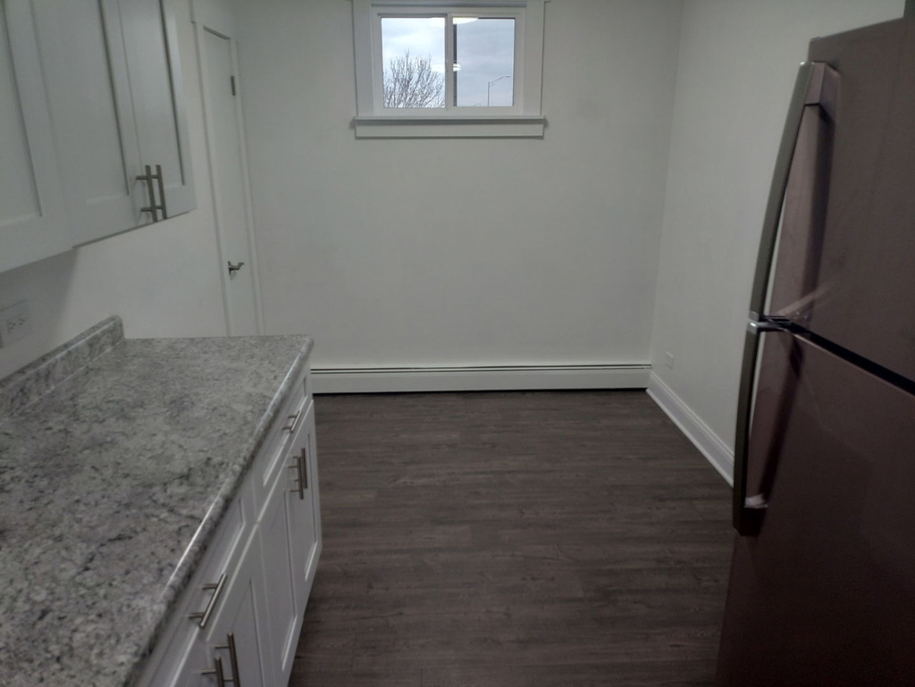 12151 S Western Avenue - Photo 3
