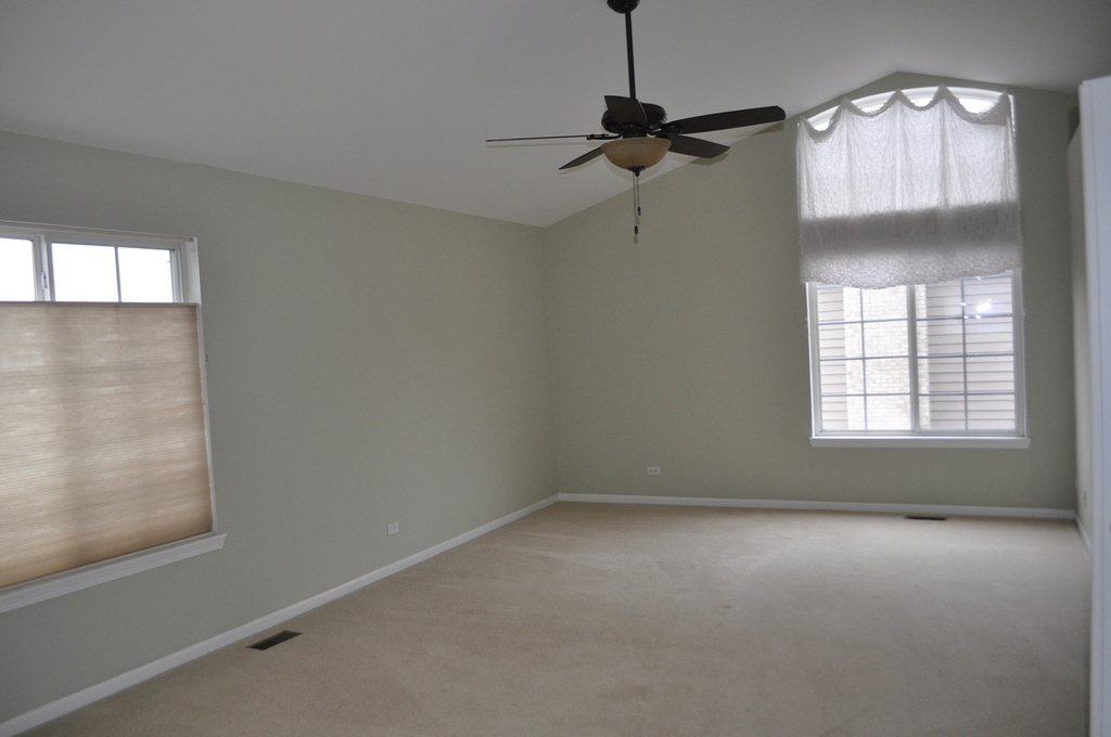452 E Amherst Street - Photo 8