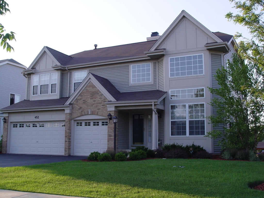 452 E Amherst Street - Photo 0