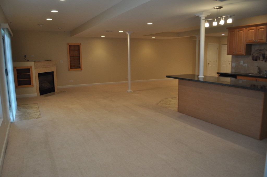 452 E Amherst Street - Photo 18