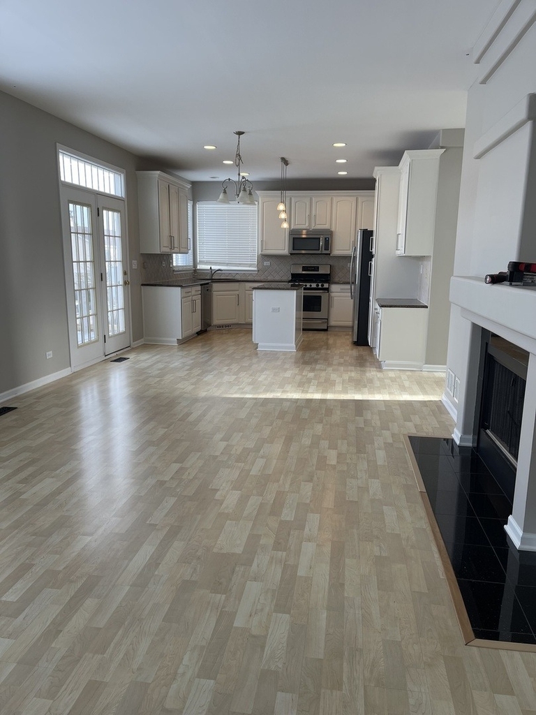 452 E Amherst Street - Photo 6