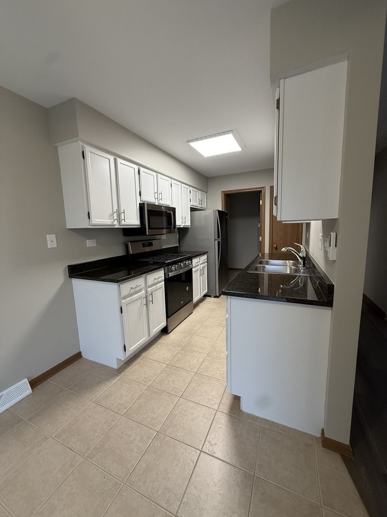 45 Spuhler Street - Photo 4