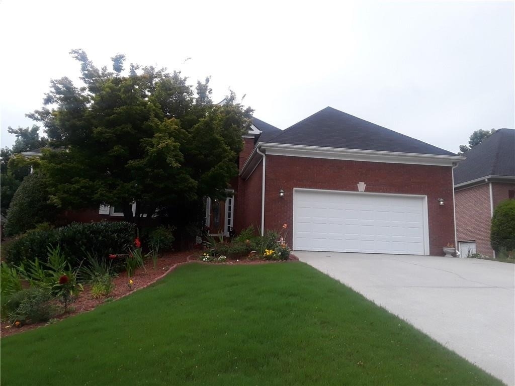 1120 Lewis Ridge Circle - Photo 0