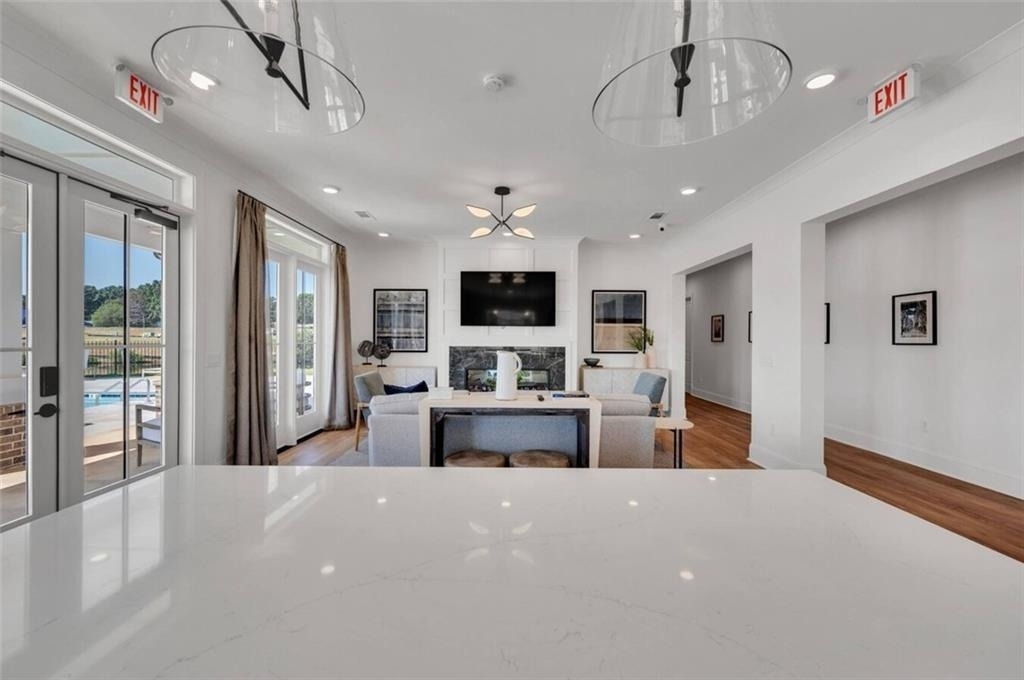 10 American Avenue - Photo 44