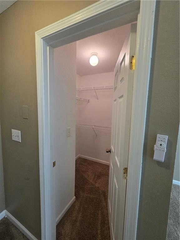 7067 Brookview Circle - Photo 18