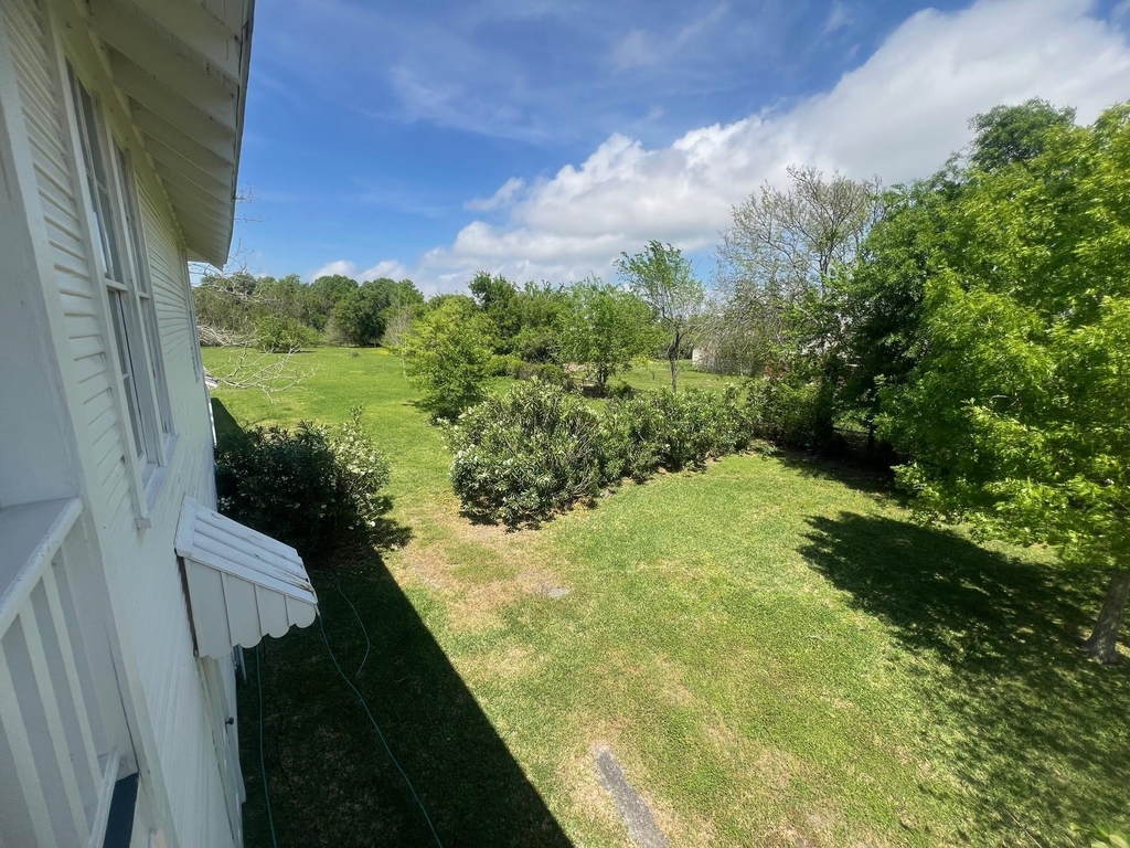 618 Bayridge Road - Photo 6