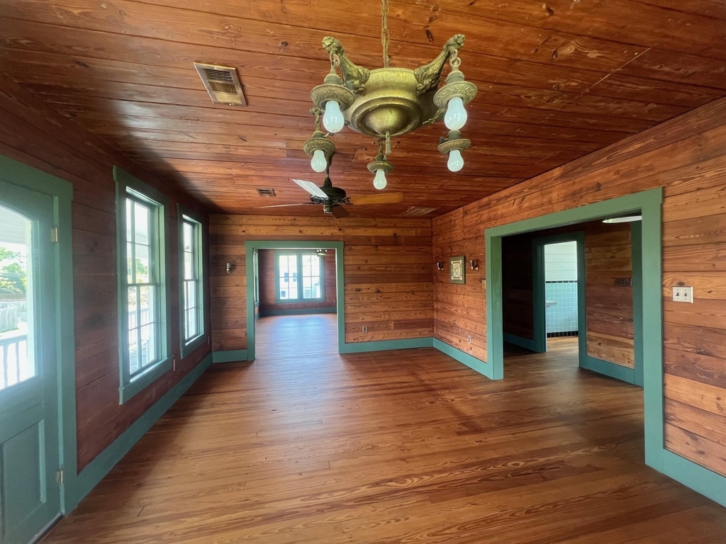 618 Bayridge Road - Photo 12