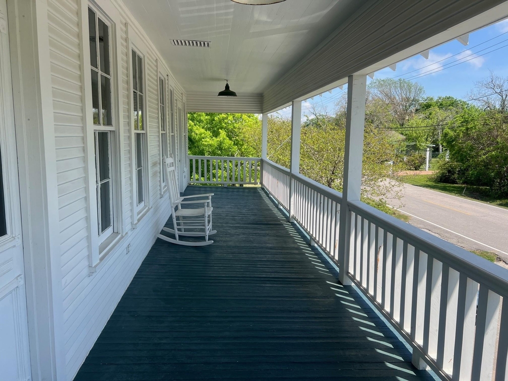 618 Bayridge Road - Photo 3
