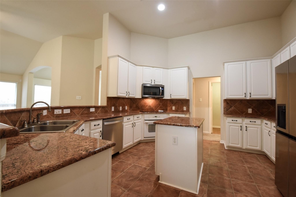 22 Hobbit Glen Drive - Photo 7
