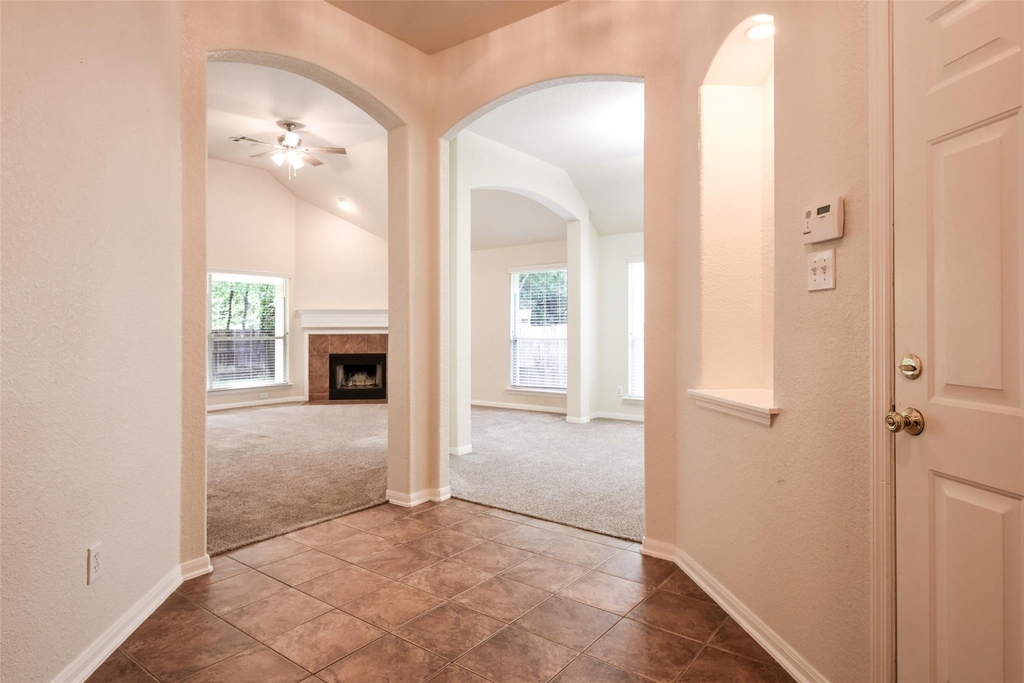 22 Hobbit Glen Drive - Photo 1