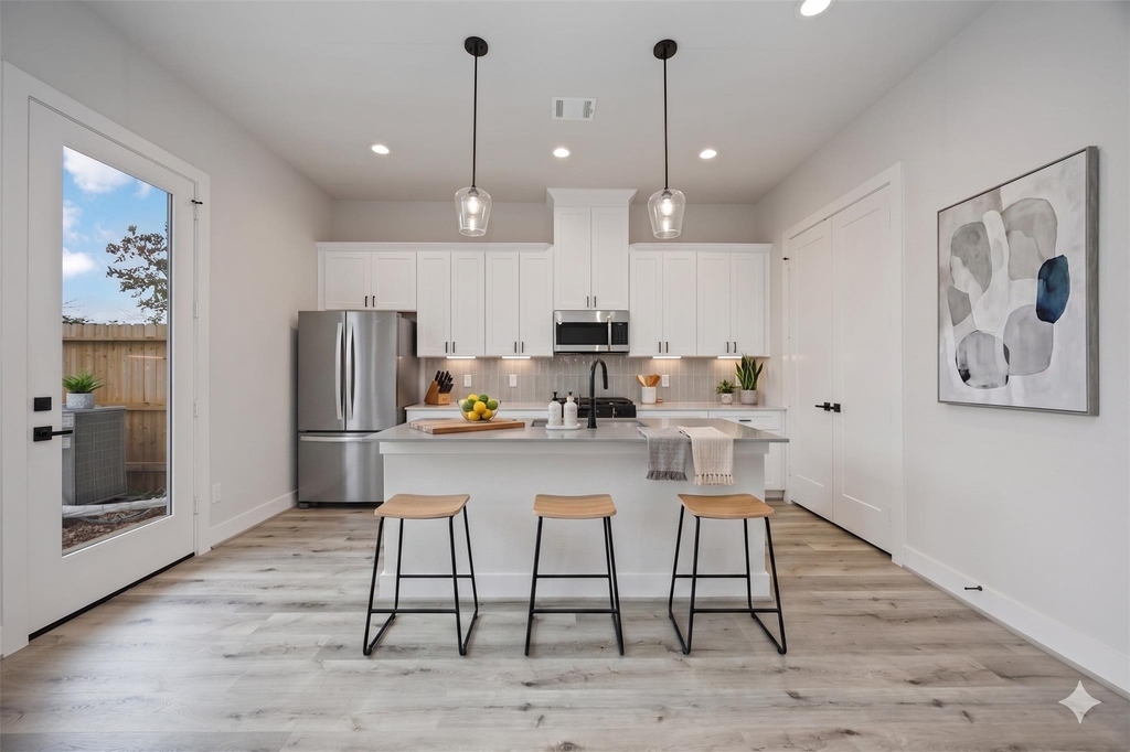 6111 De Campo Street - Photo 3