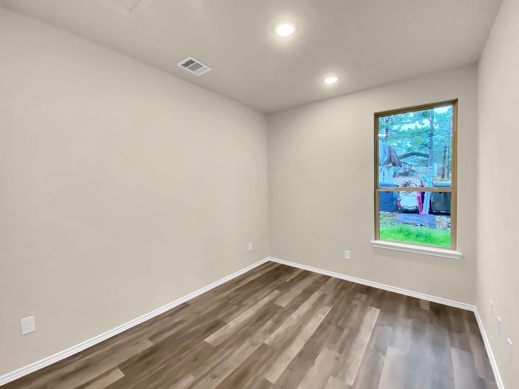 11593 Persimmon Street - Photo 7