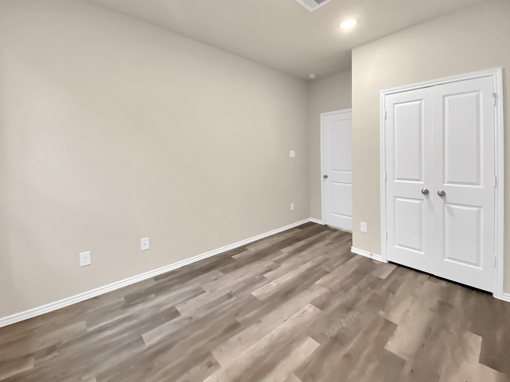 11593 Persimmon Street - Photo 10