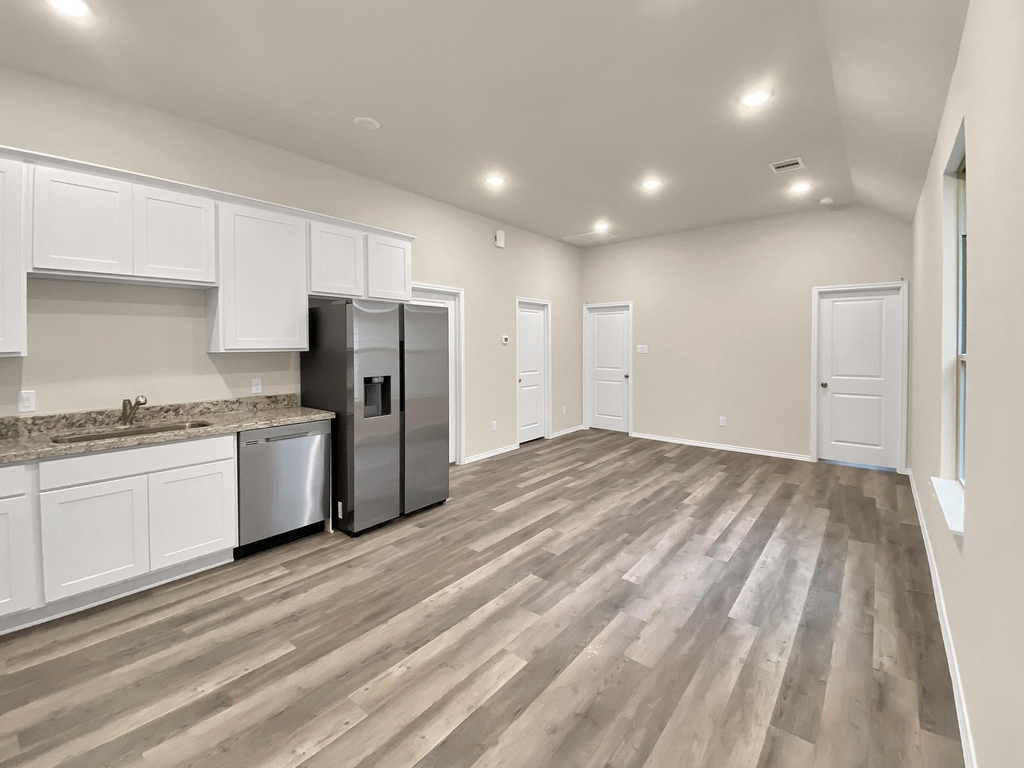 11593 Persimmon Street - Photo 3