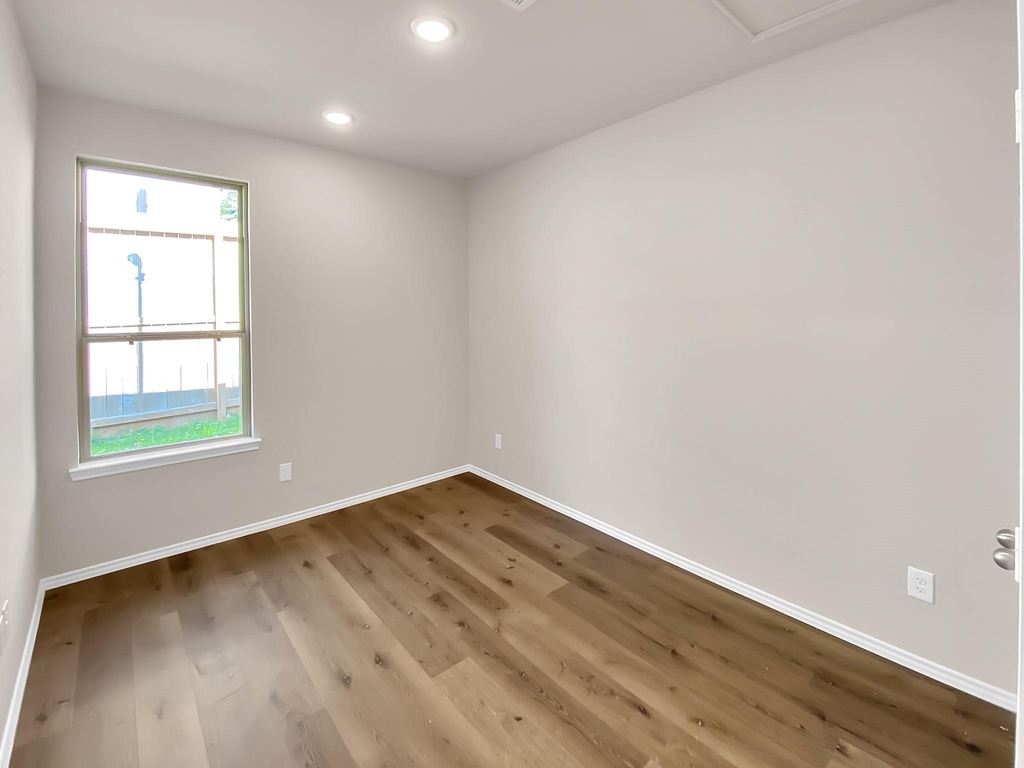 9770 Blackgum Drive - Photo 8