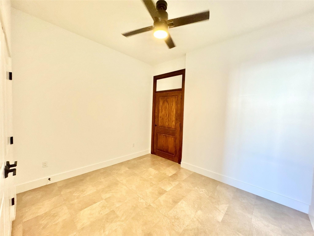 2102 Mechanic Street - Photo 4