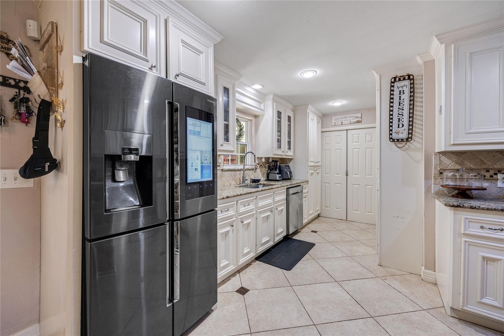 922 Gilpin Street - Photo 9