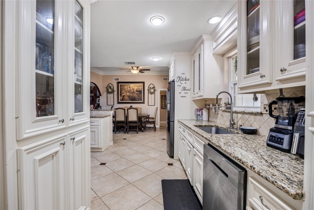 922 Gilpin Street - Photo 11
