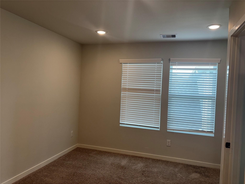 5735 Blue Grama Drive - Photo 27