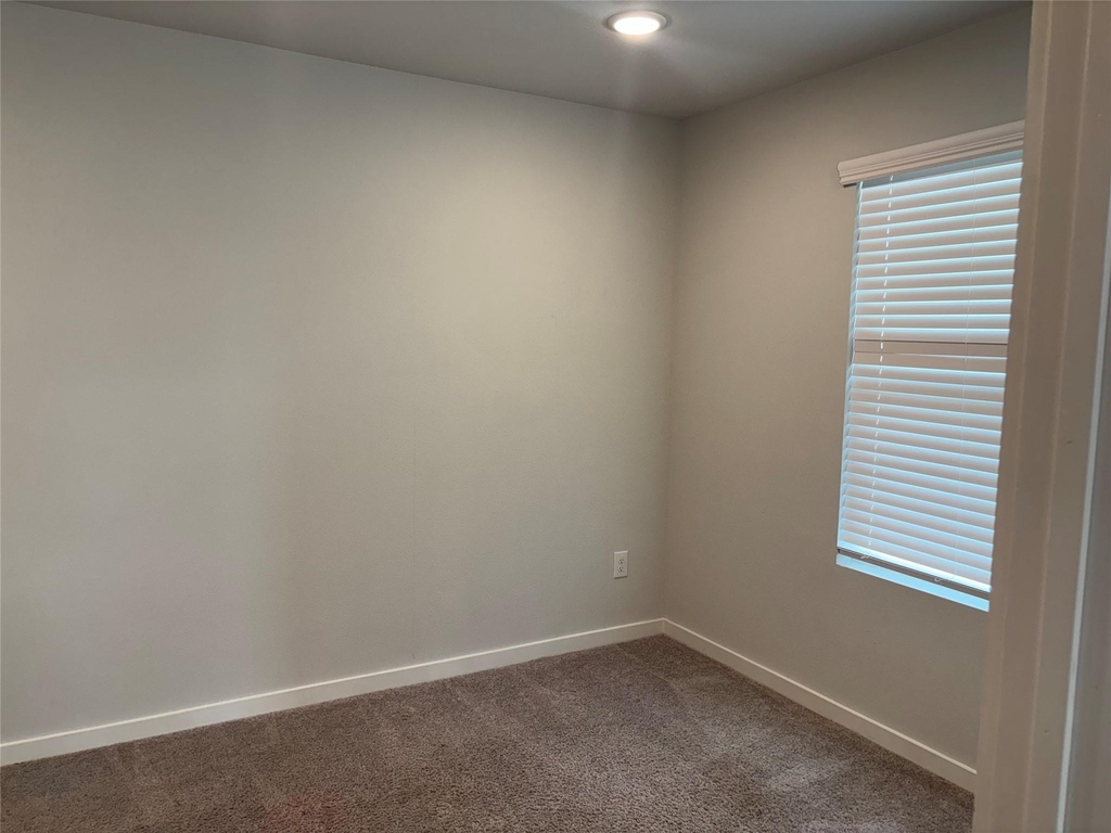 5735 Blue Grama Drive - Photo 26