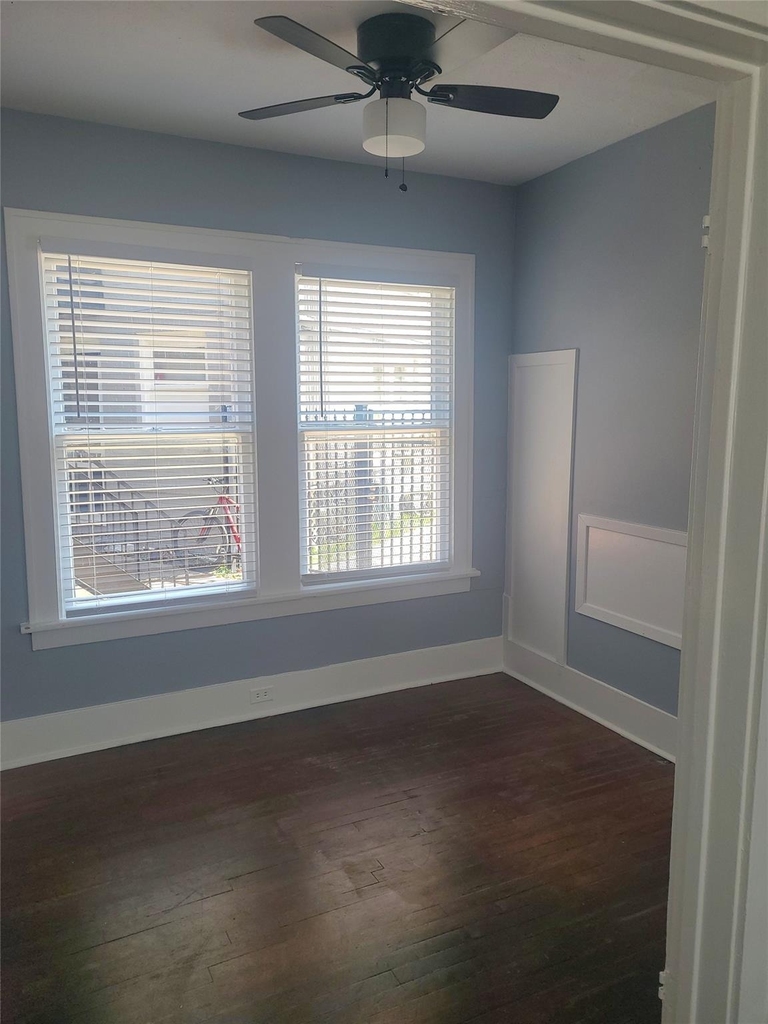 4414 Woodside Street - Photo 3