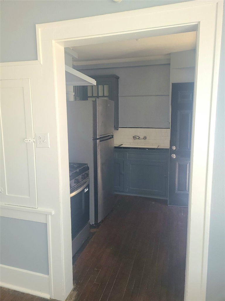 4414 Woodside Street - Photo 4