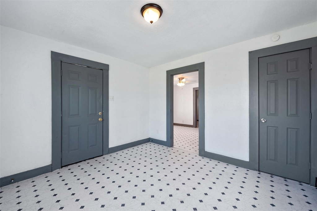 2217 Stevens Street - Photo 4