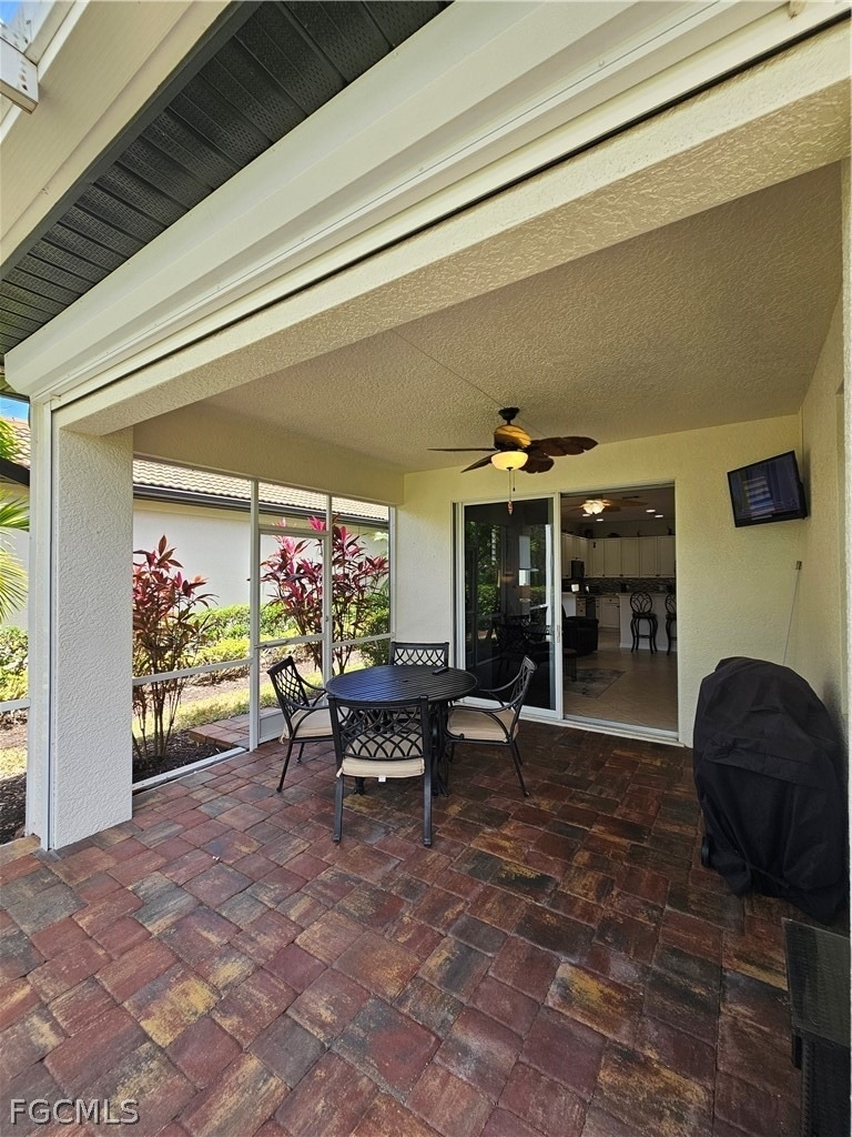 10518 Avila Circle - Photo 7