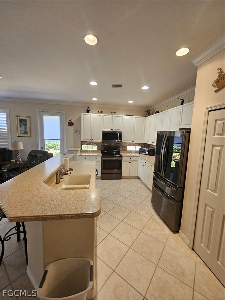 10518 Avila Circle - Photo 10