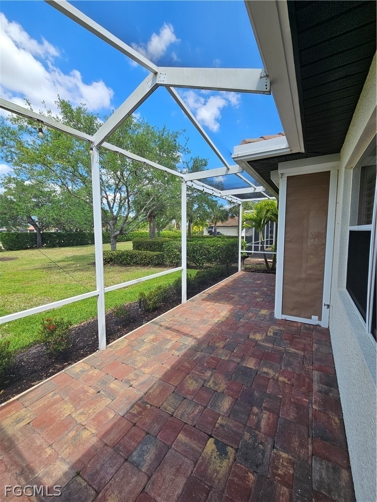 10518 Avila Circle - Photo 22