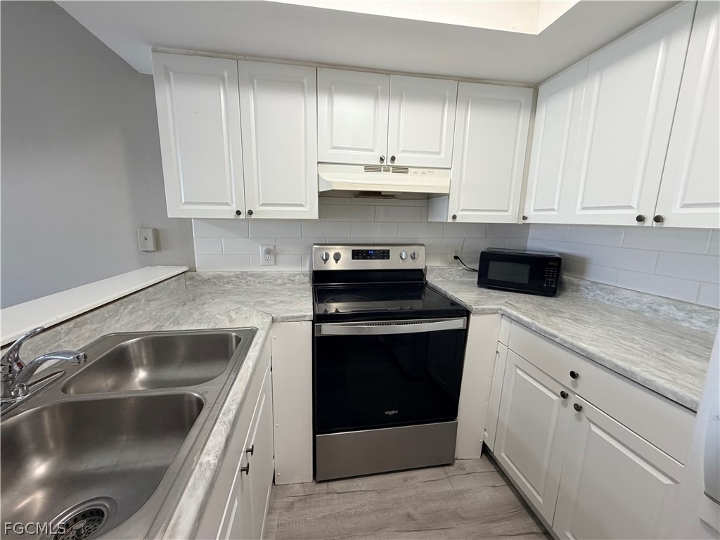 823 Gleason Parkway - Photo 4