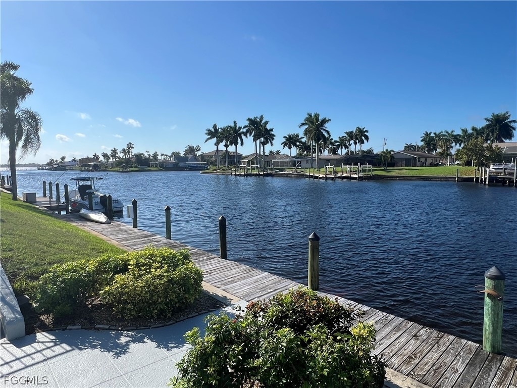1908 Se 43rd Street - Photo 1