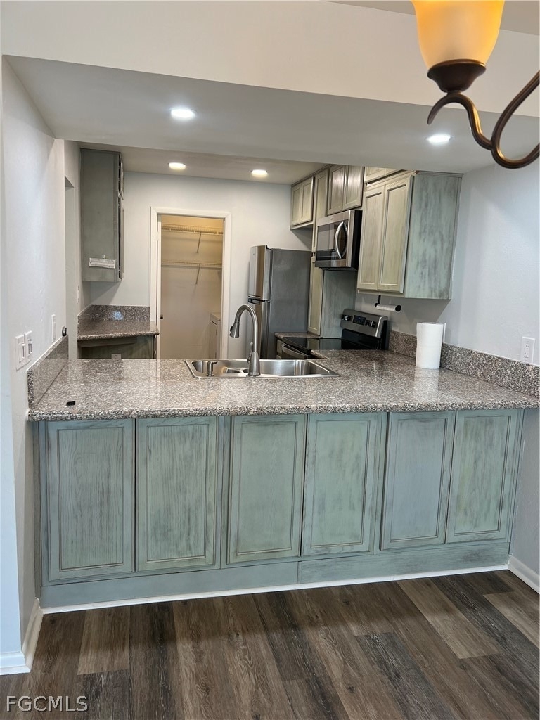 1908 Se 43rd Street - Photo 18